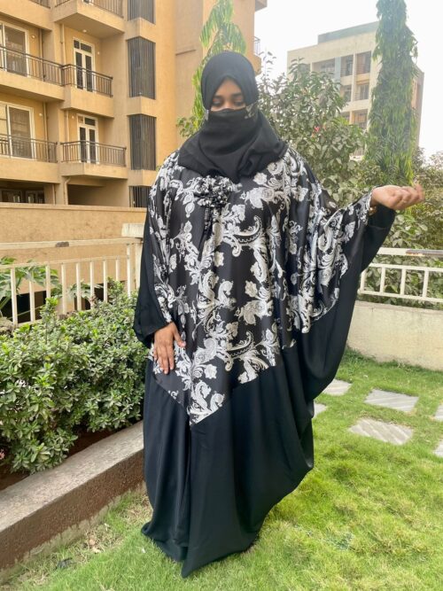 Printed Kaftan Abaya - Image 4