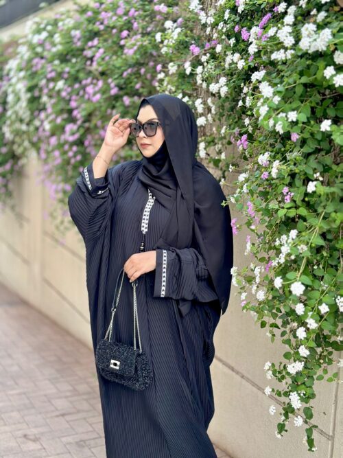 Black - Pleated Kaftan Abaya - Image 2